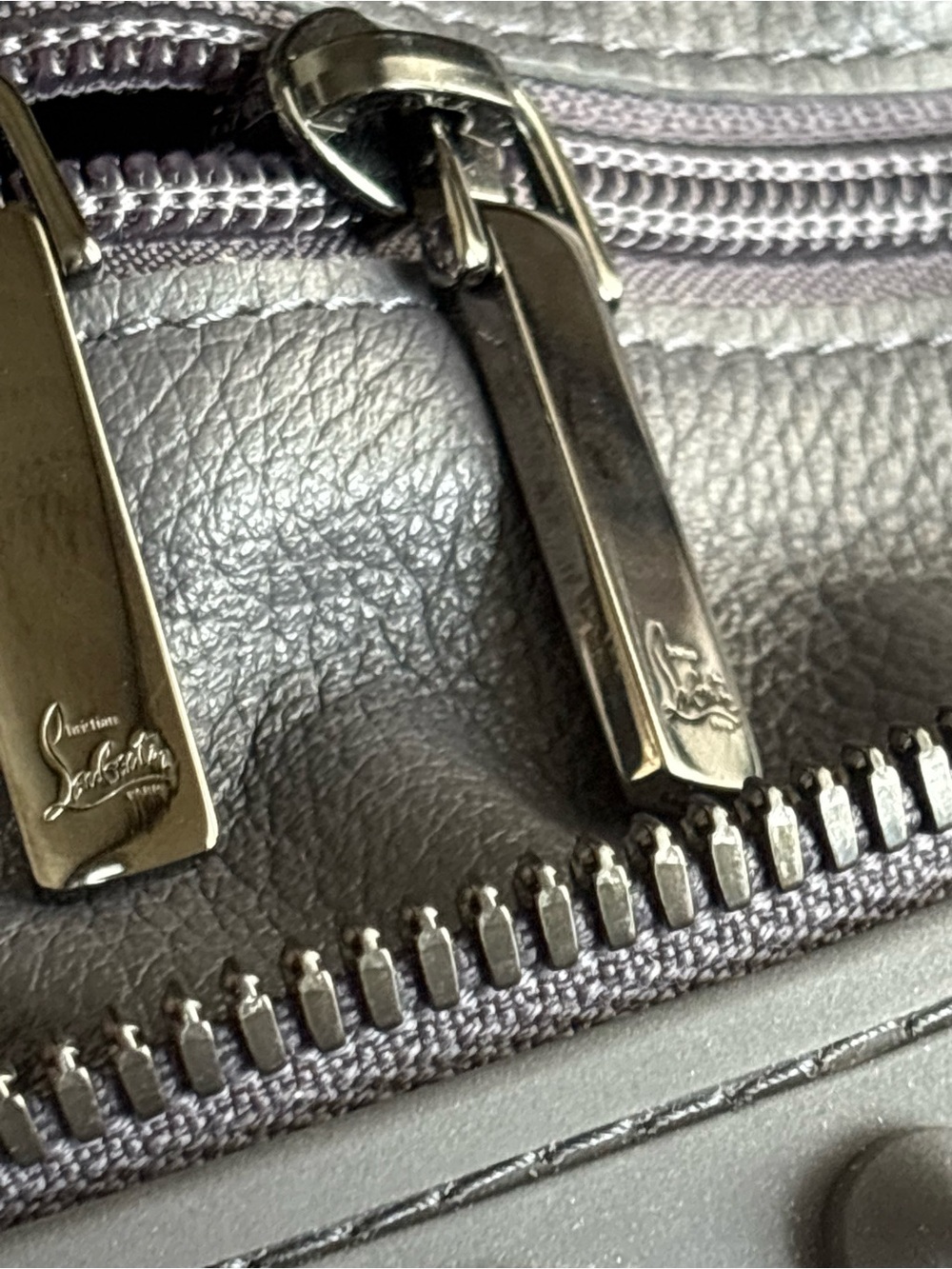 Christian Louboutin Back Paris Gray Leather Spike-Trim Backpack, NEW - Picture 10 of 17